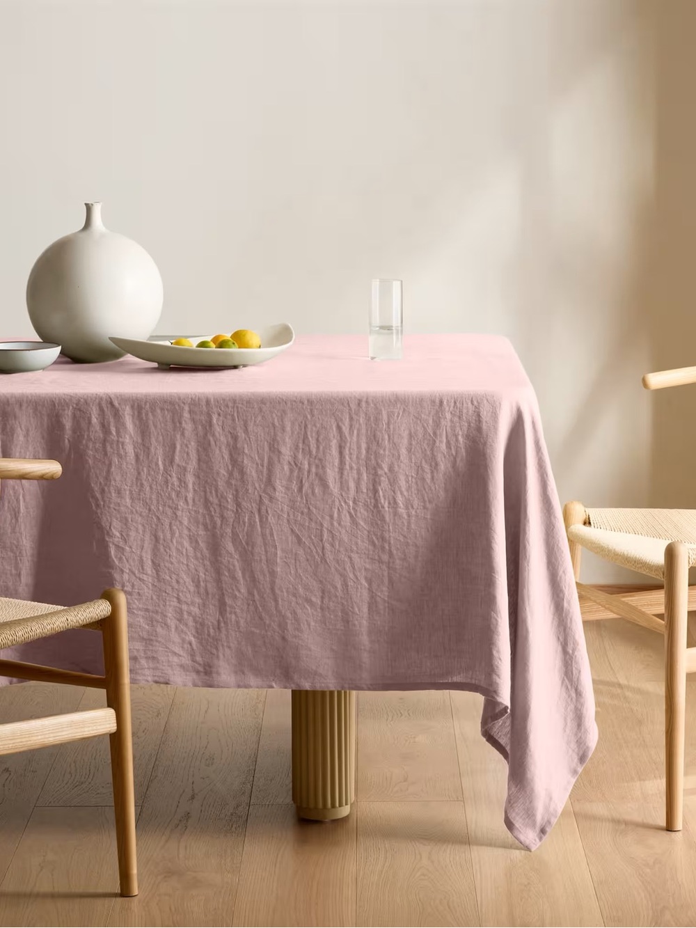 NWT Danica 100% Cotton Red, Blue & White Tablecloth. 55” x 55”. NEW ❤️